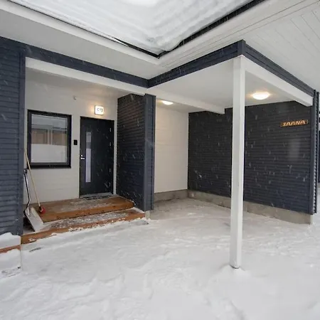 Beautiful And Peaceful Near Levi Center